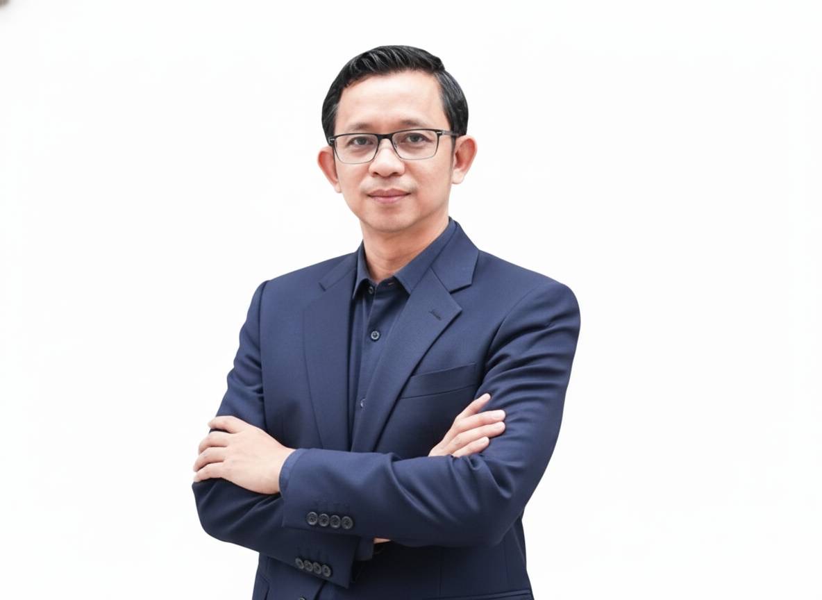 ผศ. วิฐิณัฐ ภัคพรหมินทร์